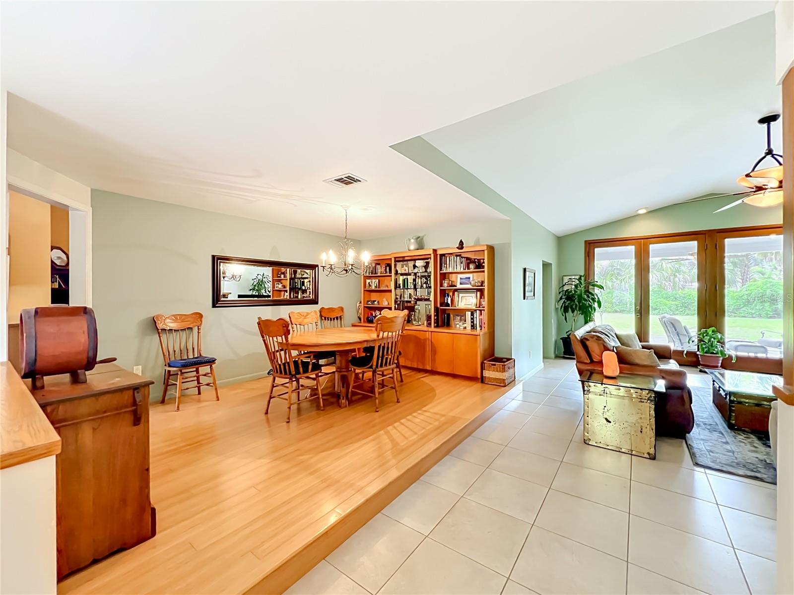 KILLARNEY POINT - Residential