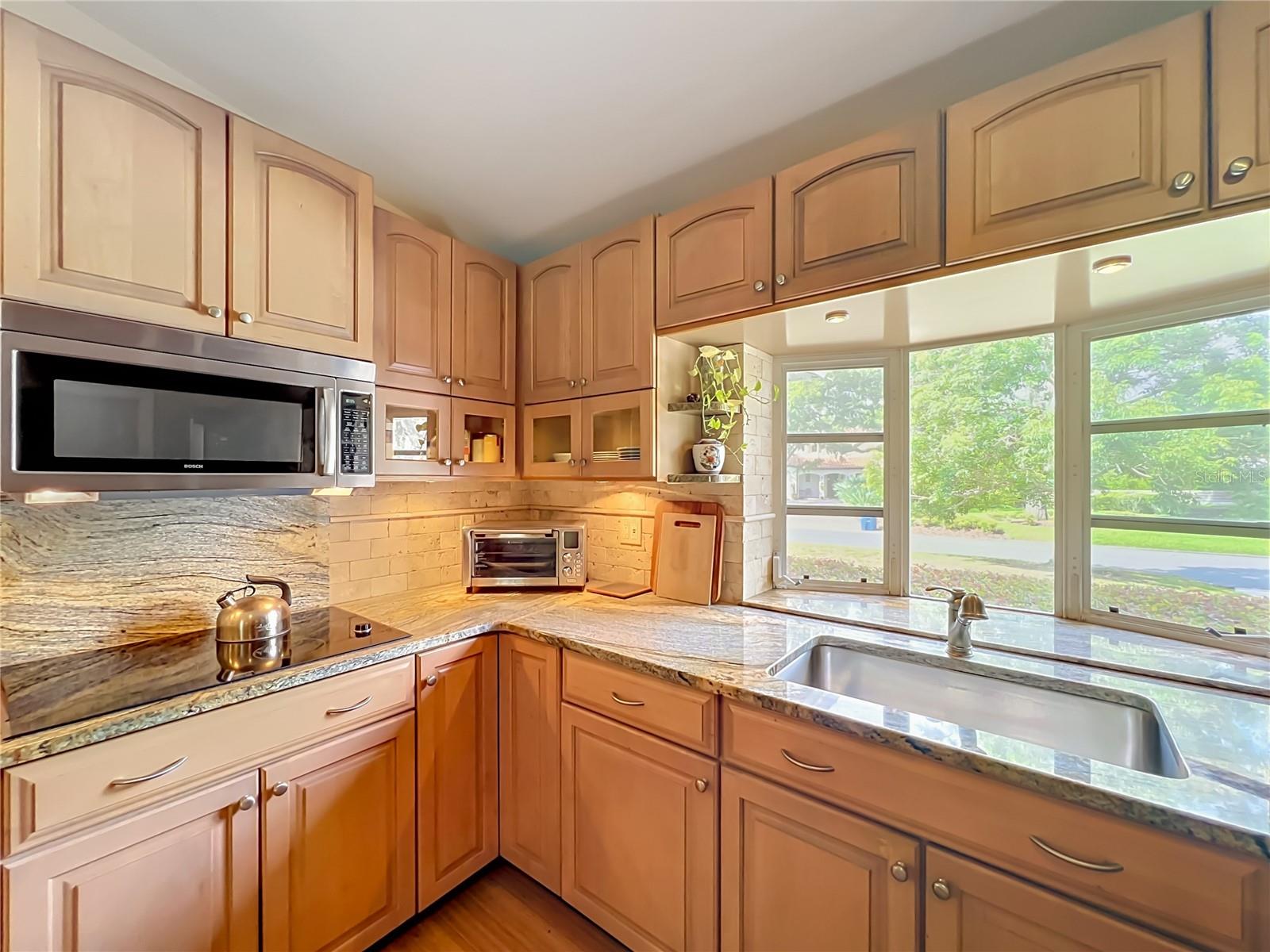 KILLARNEY POINT - Residential