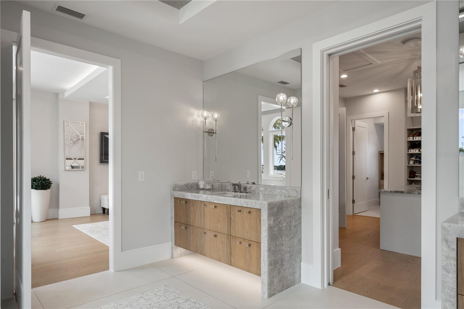 MAITLAND SHORES - Residential