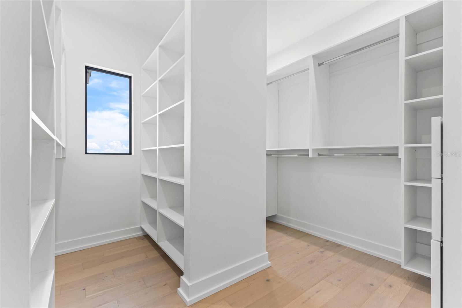 VENETIAN ISLES - Residential