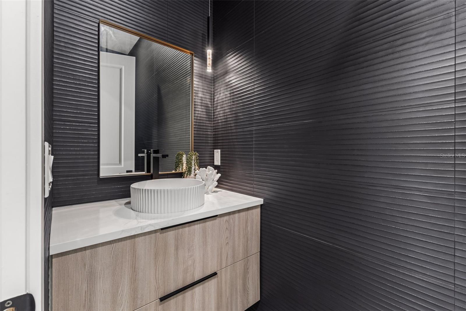 VENETIAN ISLES - Residential