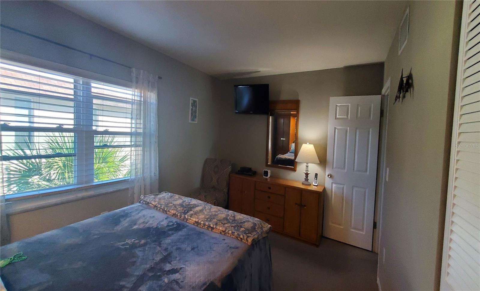 SUNSET PLAZA EAST APTS CONDO - Residential