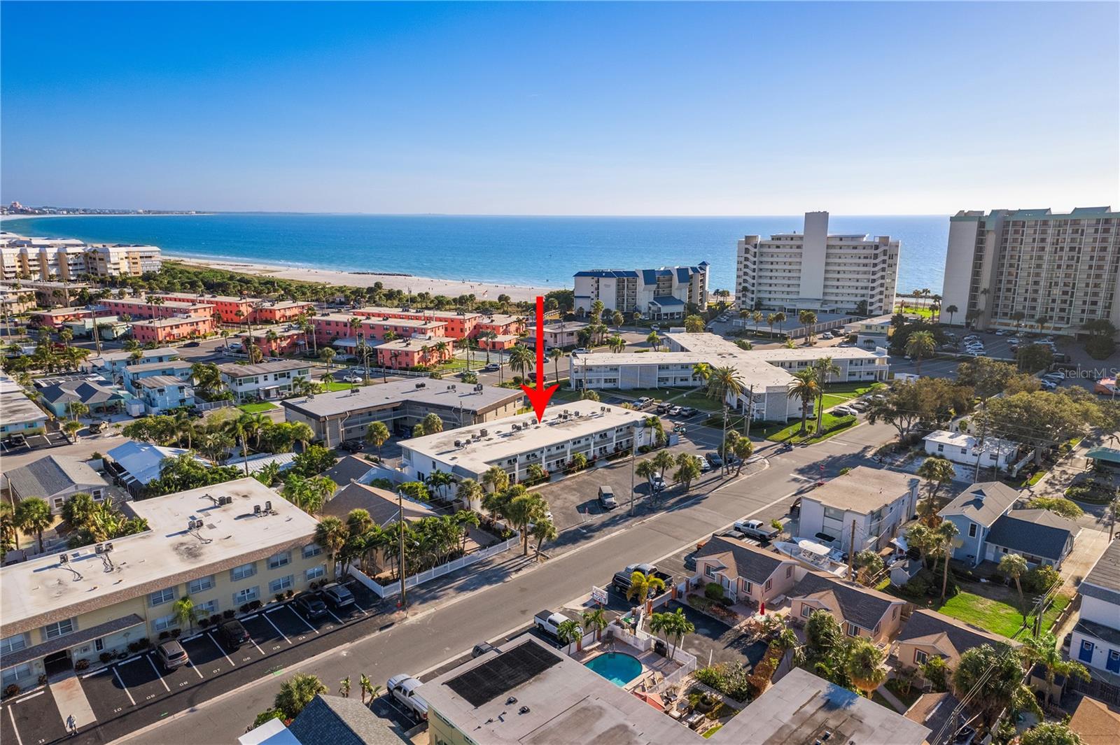 SUNSET PLAZA EAST APTS CONDO - Residential