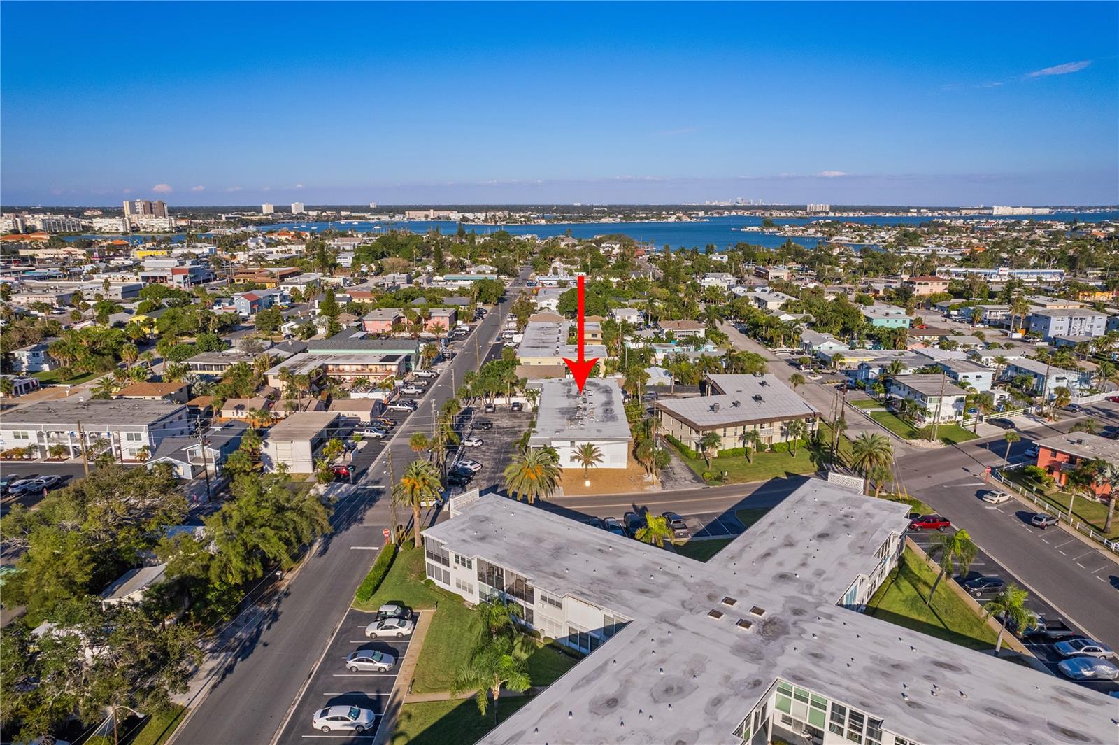 SUNSET PLAZA EAST APTS CONDO - Residential