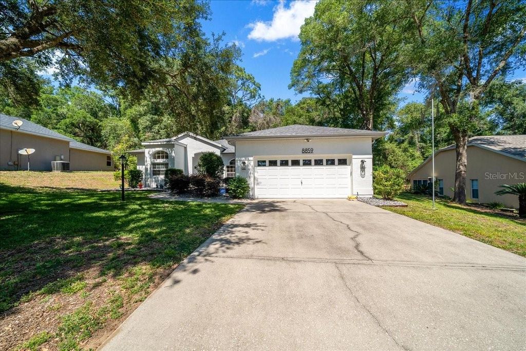 Photo of 8859 SW 196th Avenue Road, Dunnellon, FL 34432 (MLS # OM724317)