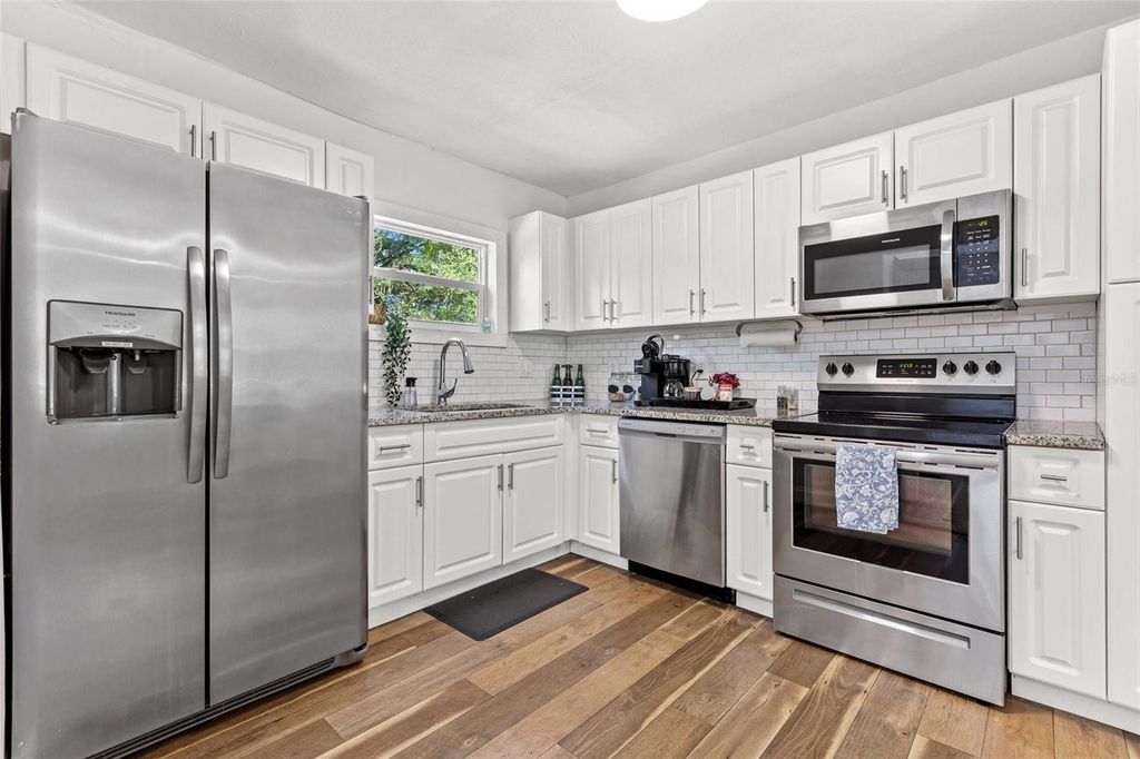 Photo of 6806 N 17th Street, Tampa, FL 33610 (MLS # TB8462248)