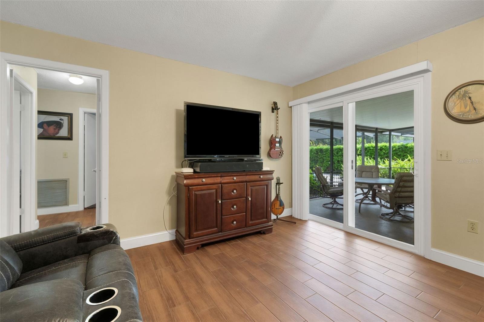 HALLAM & CO SUB - Residential