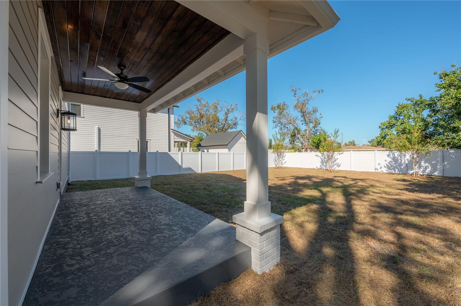 RECORD GROVE - Residential