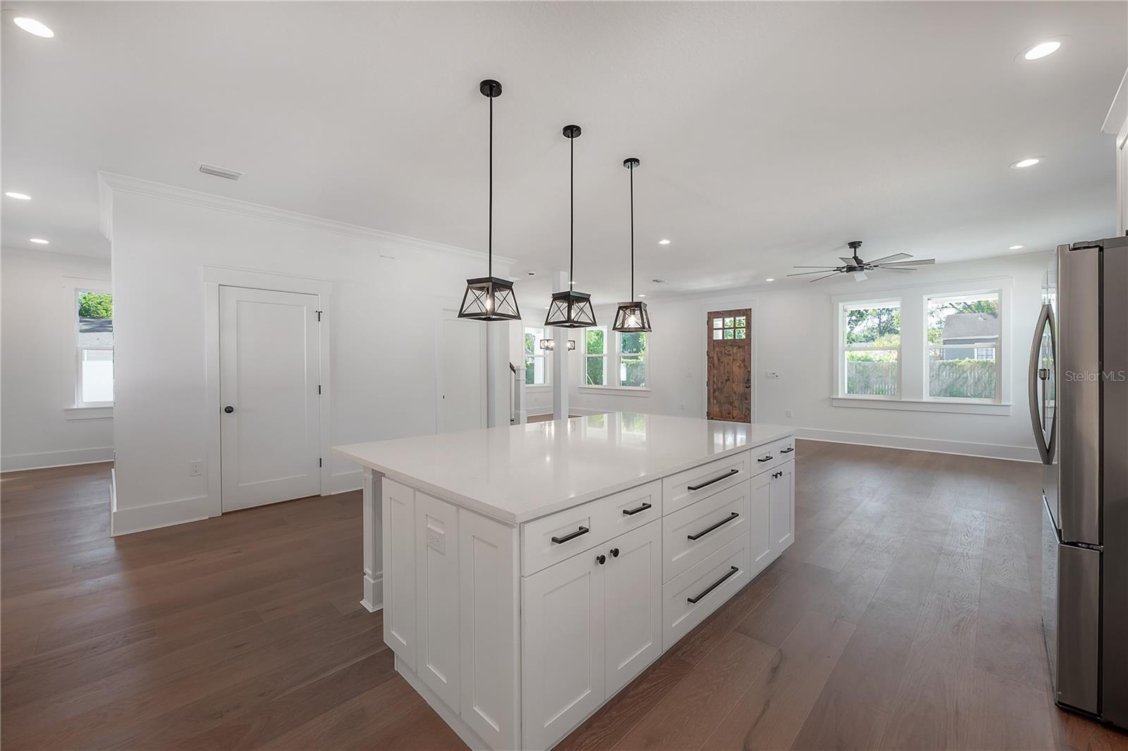 RECORD GROVE - Residential