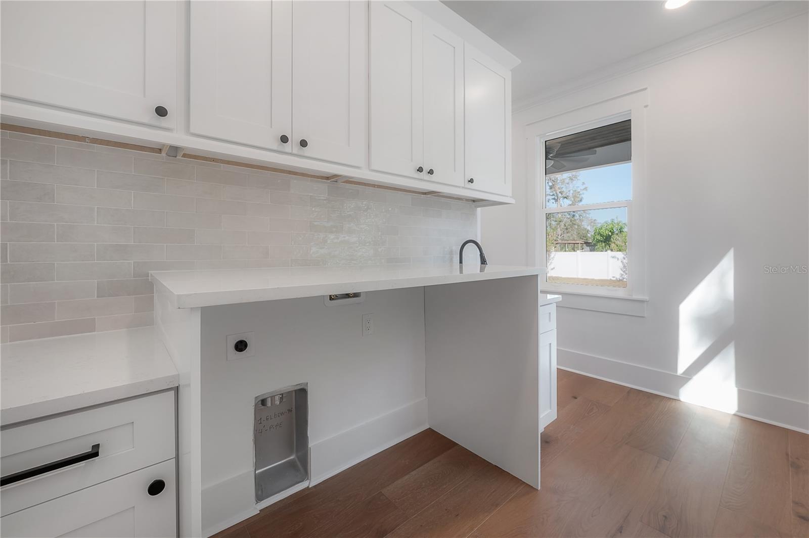 RECORD GROVE - Residential