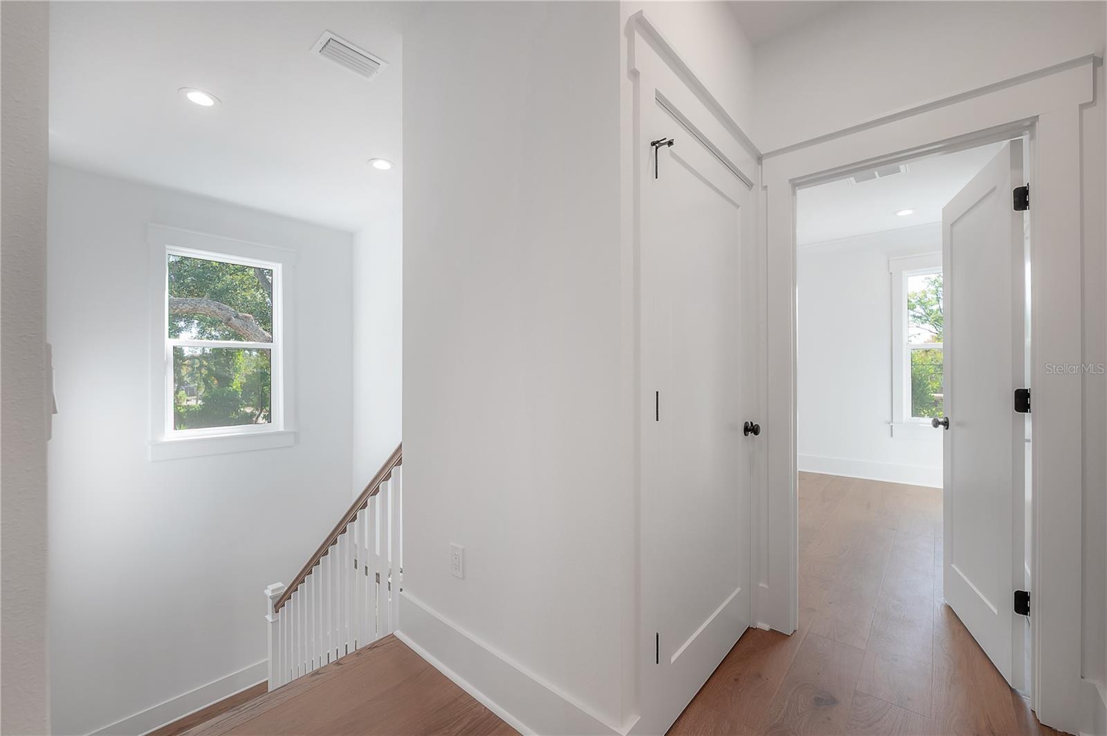 RECORD GROVE - Residential