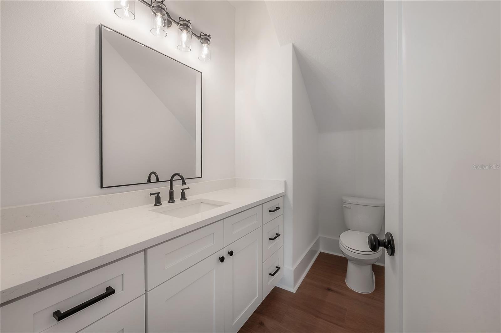 RECORD GROVE - Residential