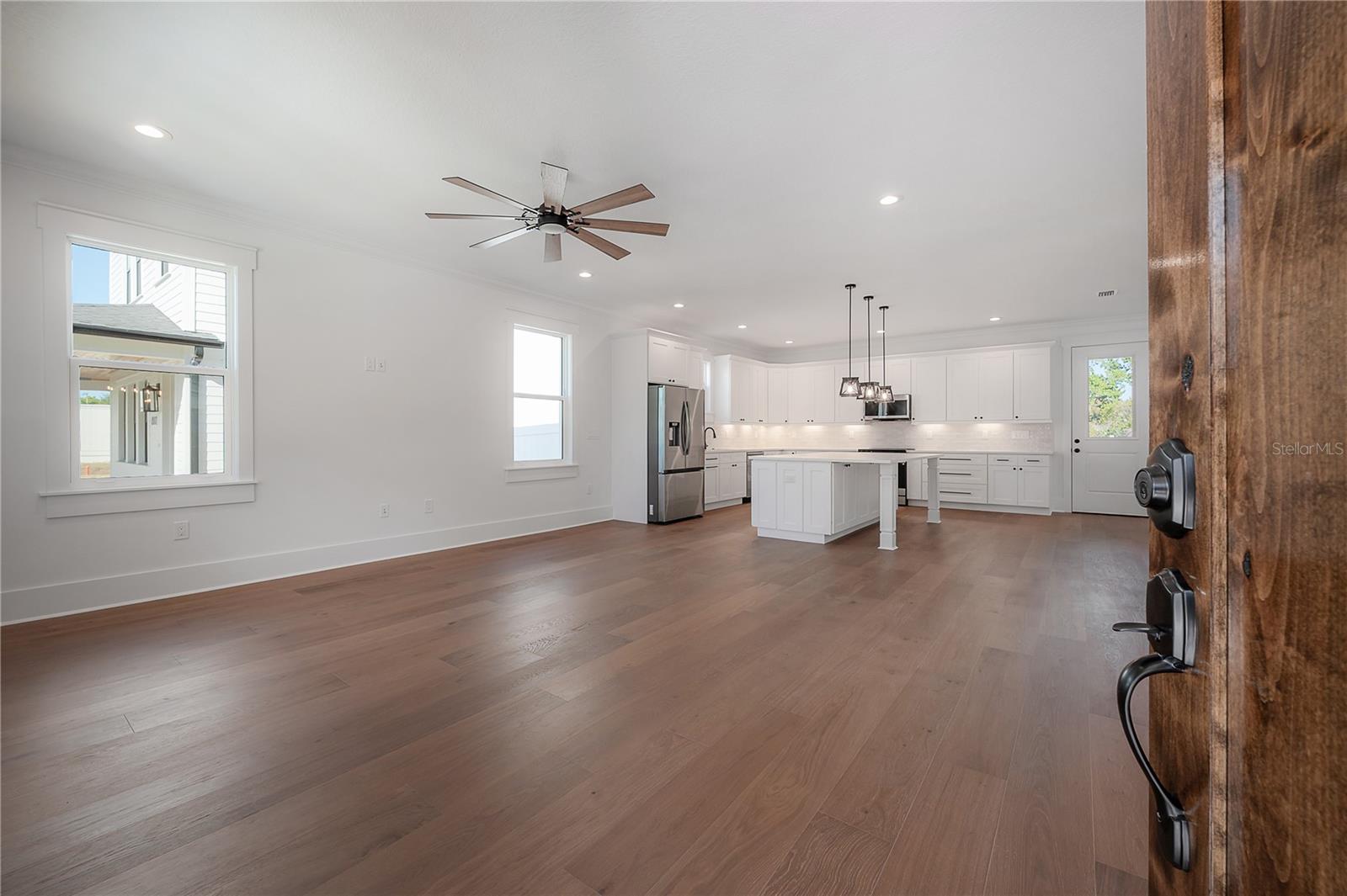 RECORD GROVE - Residential