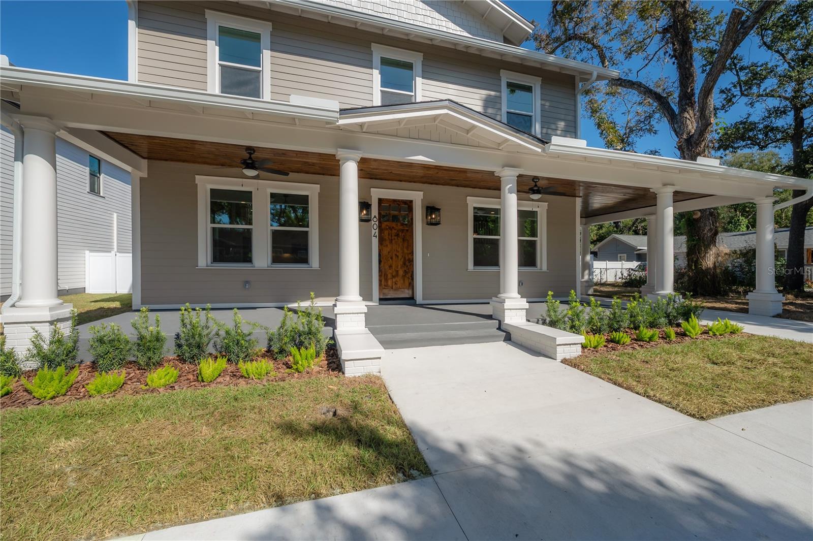 RECORD GROVE - Residential