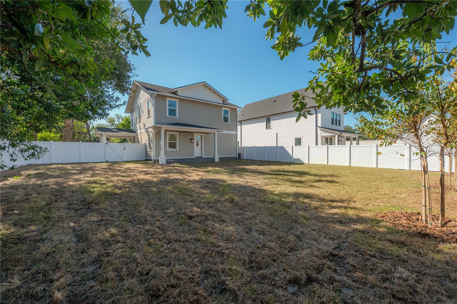 RECORD GROVE - Residential