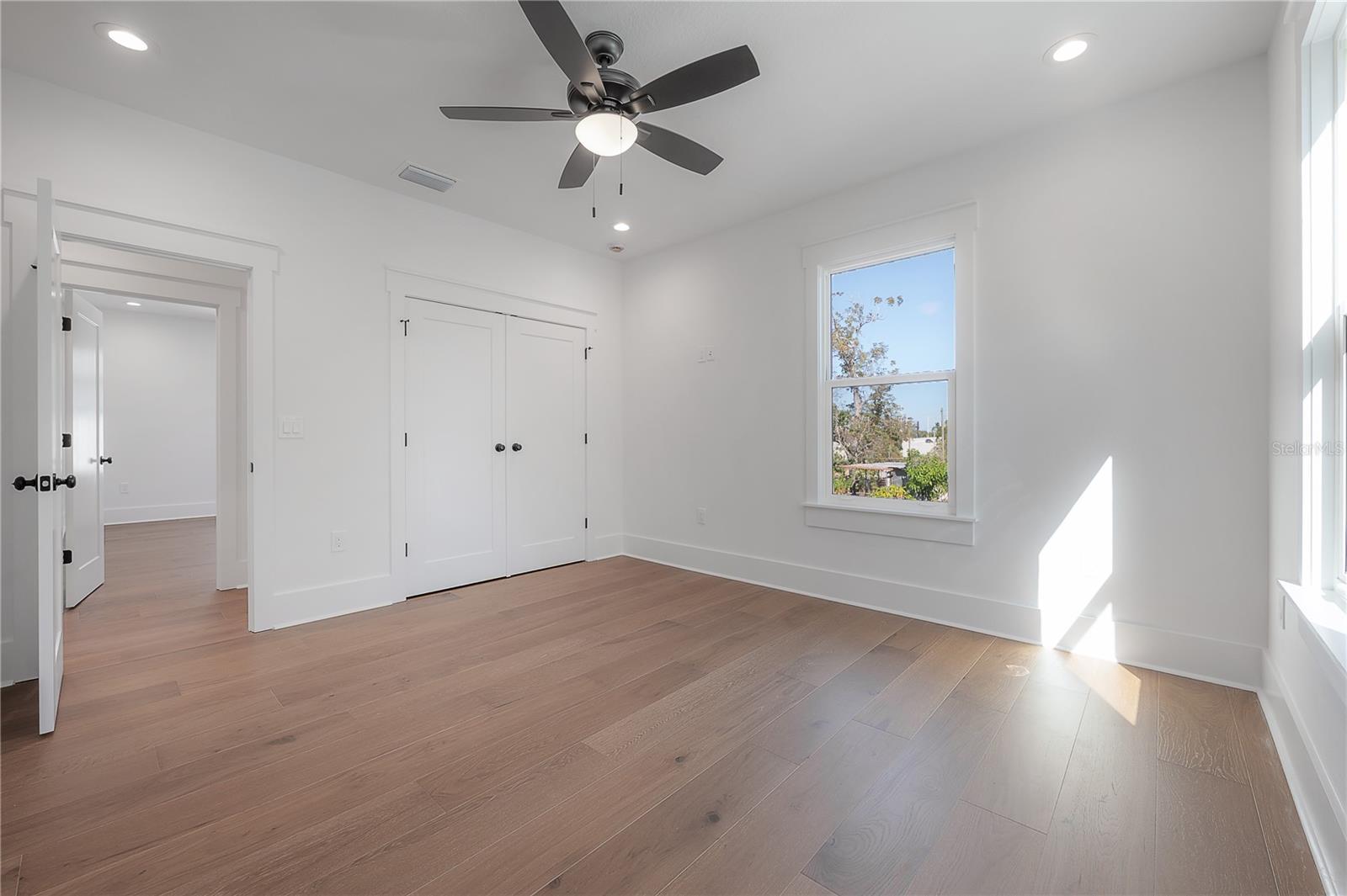 RECORD GROVE - Residential