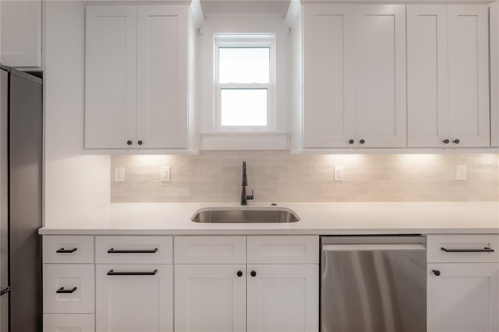 RECORD GROVE - Residential