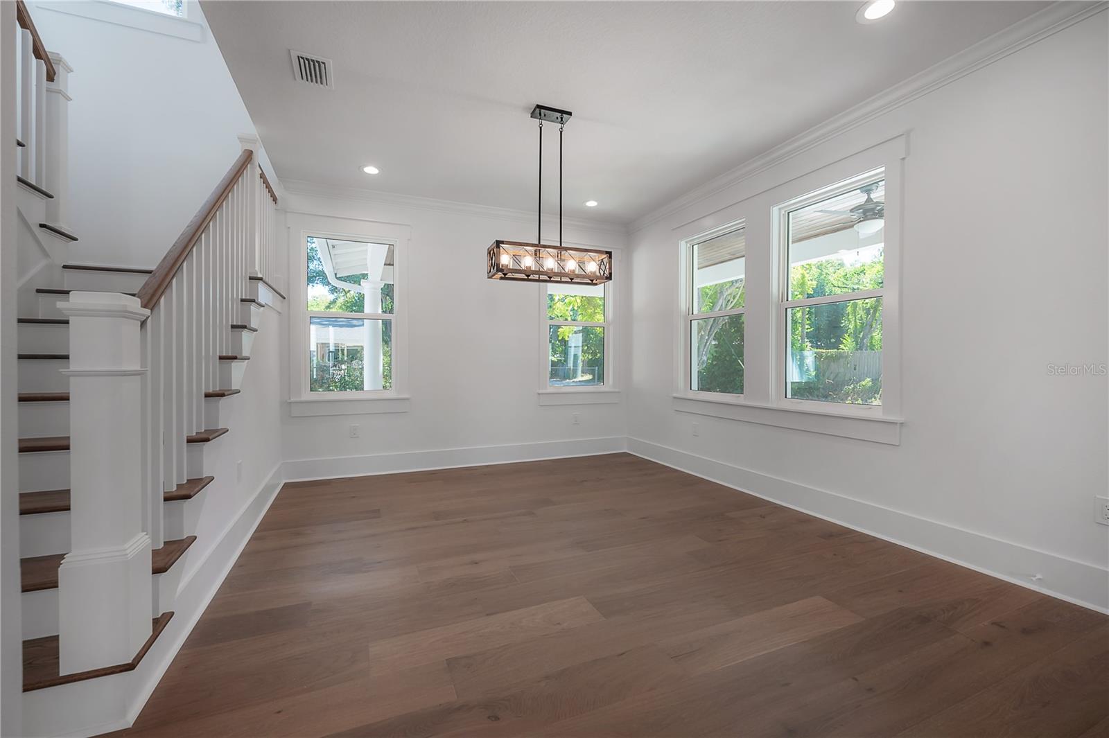 RECORD GROVE - Residential