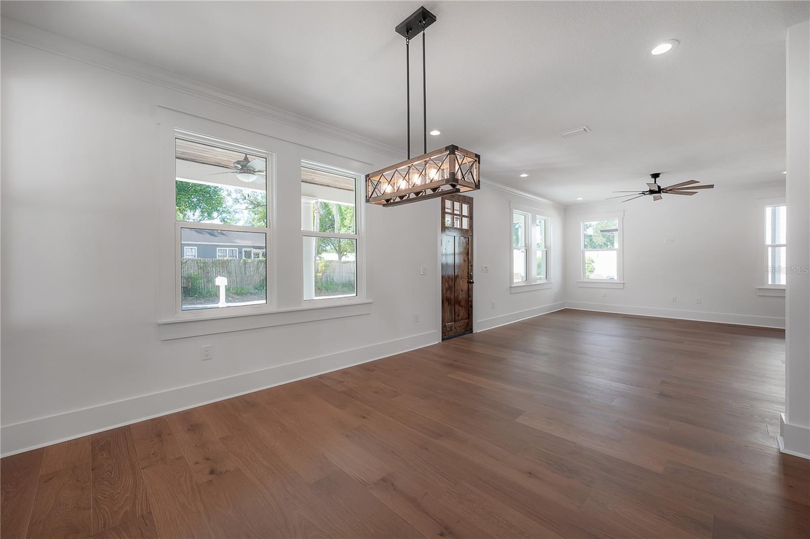 RECORD GROVE - Residential