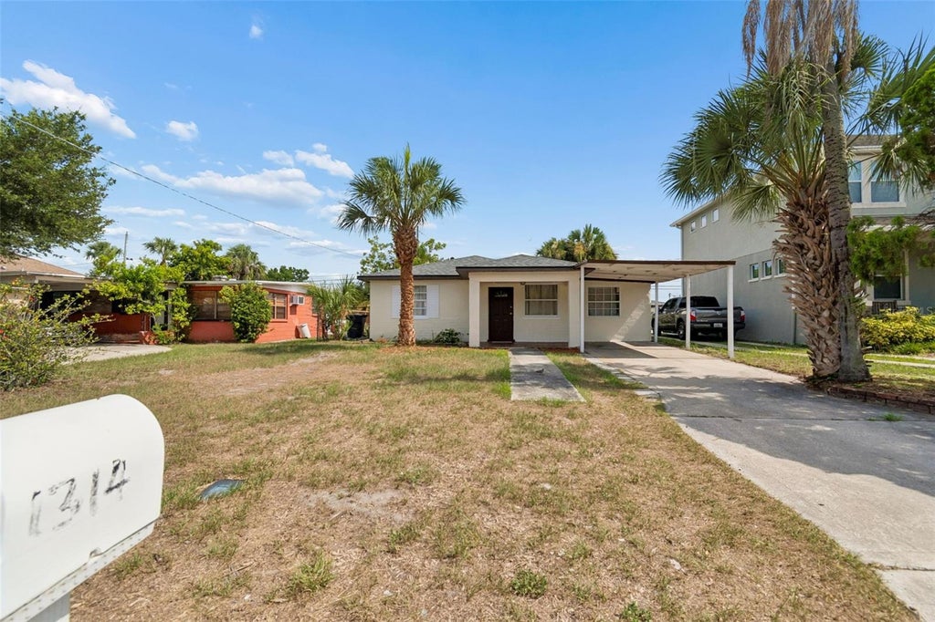 Photo of 1314 W Grace Street, Tampa, FL 33607 (MLS # TB8517669)