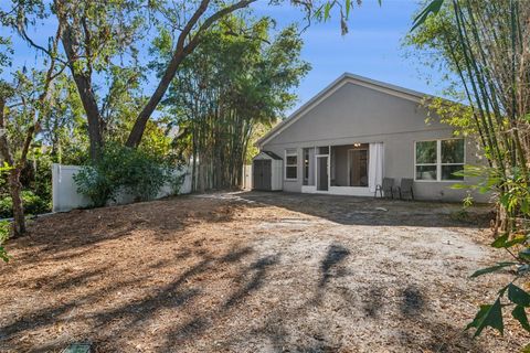 A home in ELLENTON