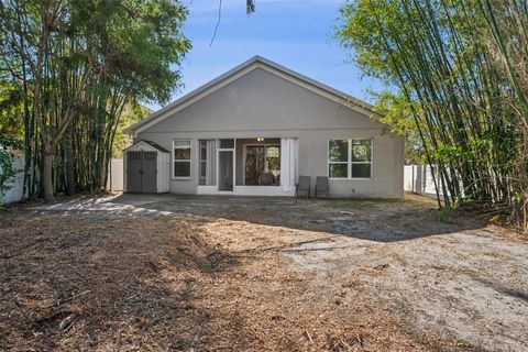 A home in ELLENTON