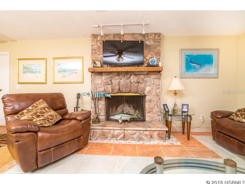 Florida Shores 01 - Residential