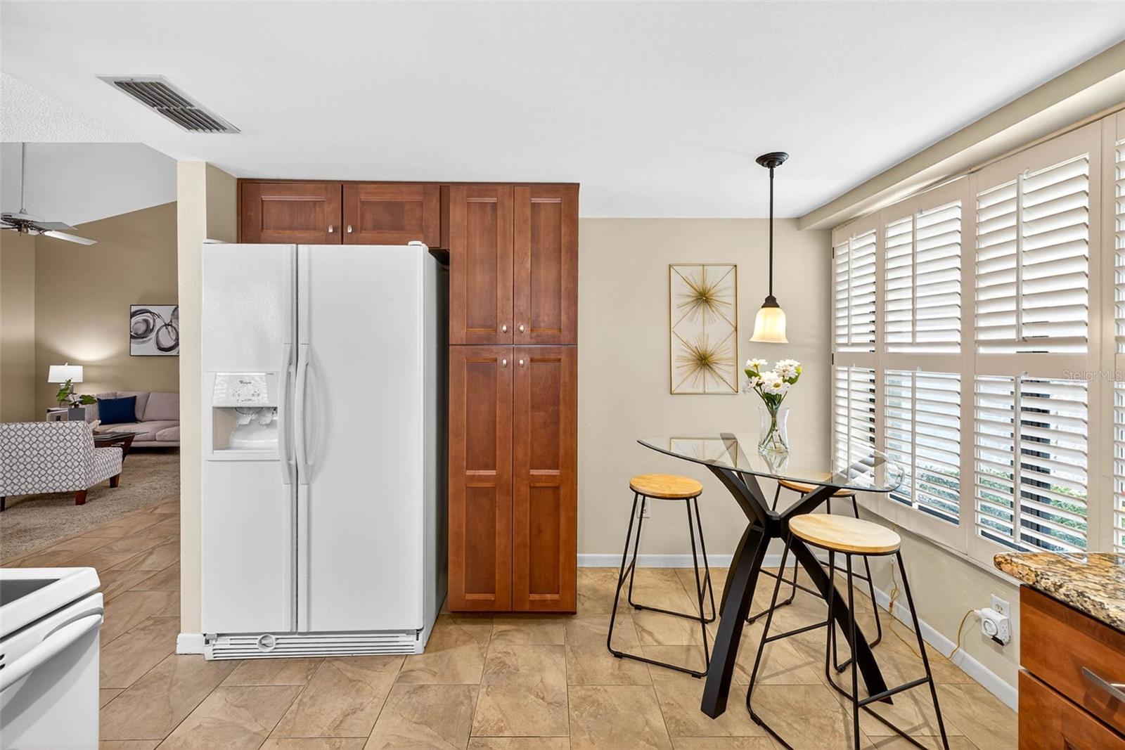 VISTA DEL RIO - Residential