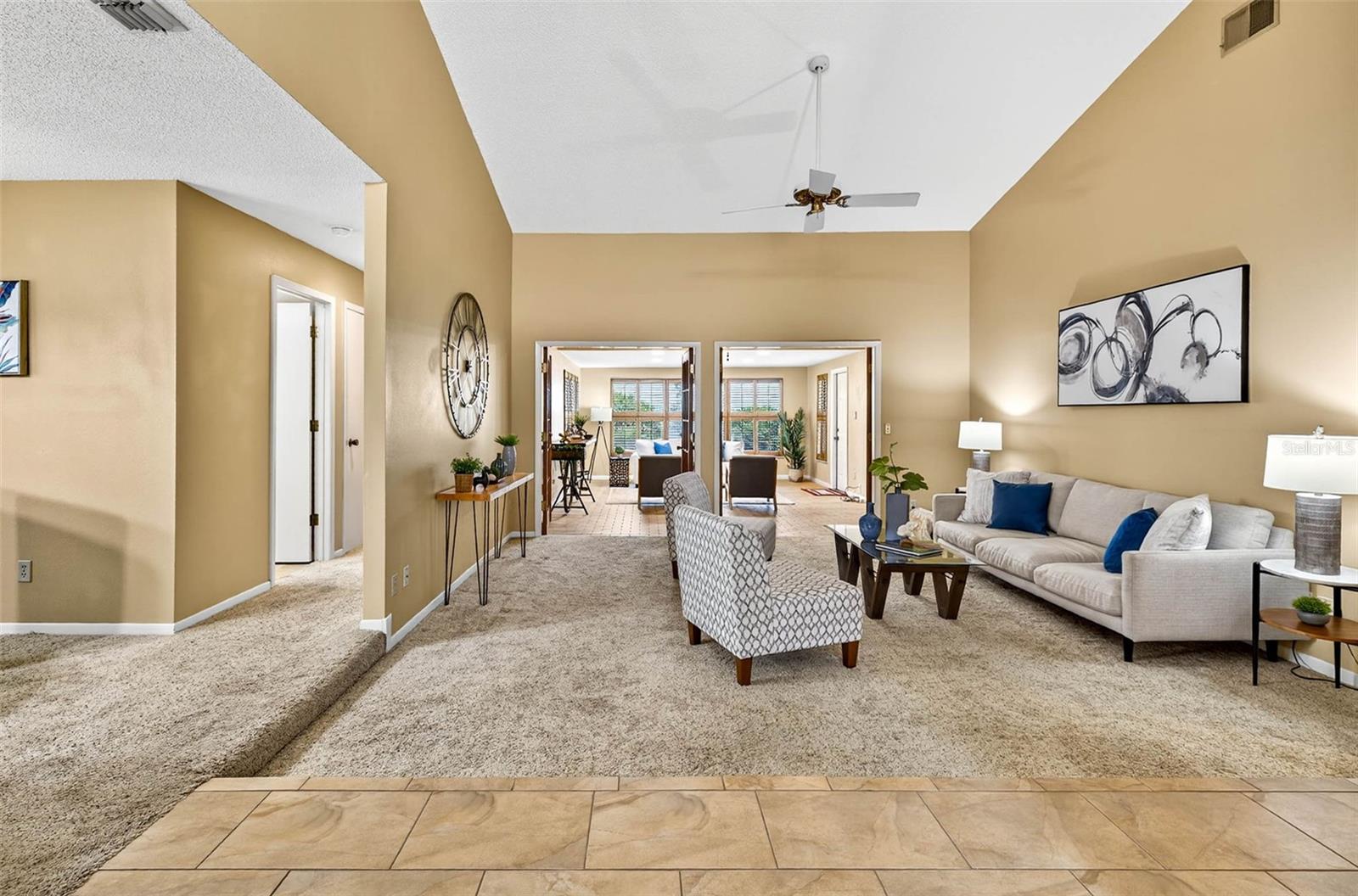 VISTA DEL RIO - Residential