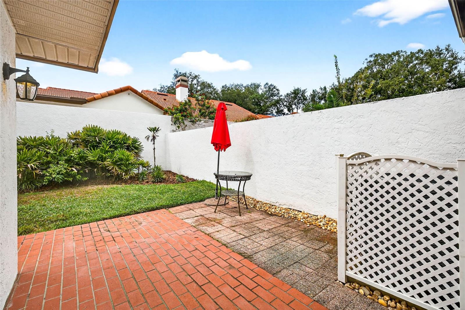 VISTA DEL RIO - Residential