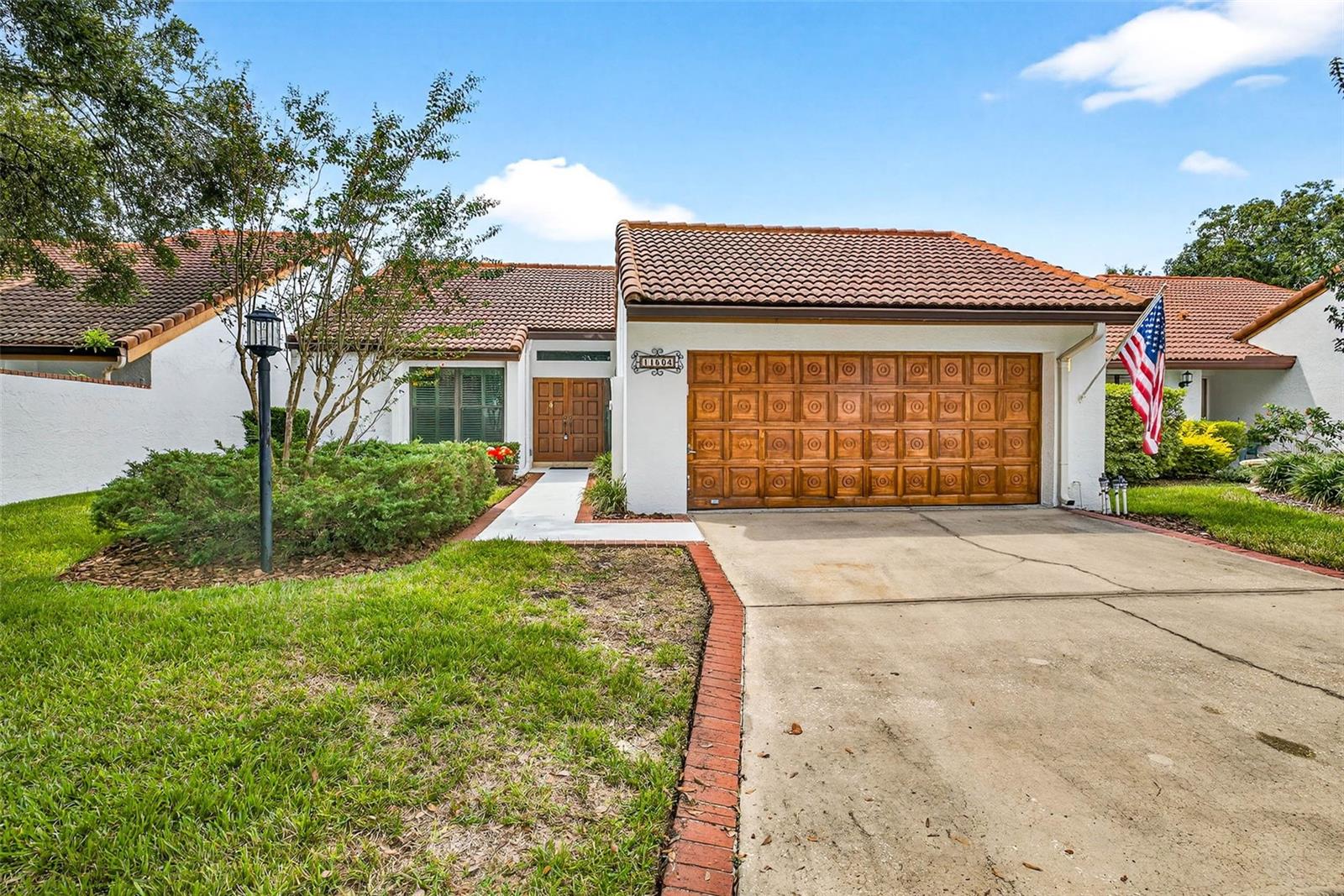 VISTA DEL RIO - Residential