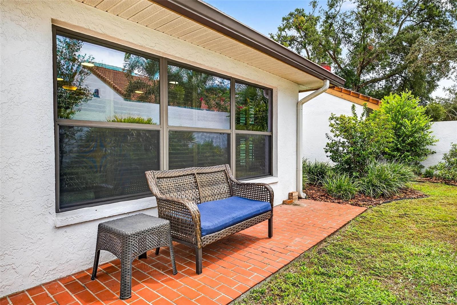 VISTA DEL RIO - Residential