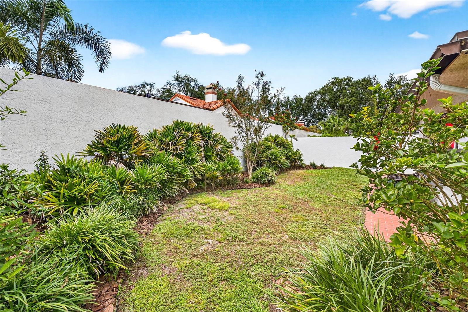 VISTA DEL RIO - Residential