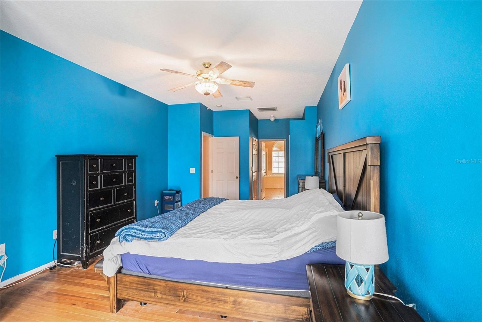 CLUBHOUSE ESTATES AT SUMMERFIE - Residential