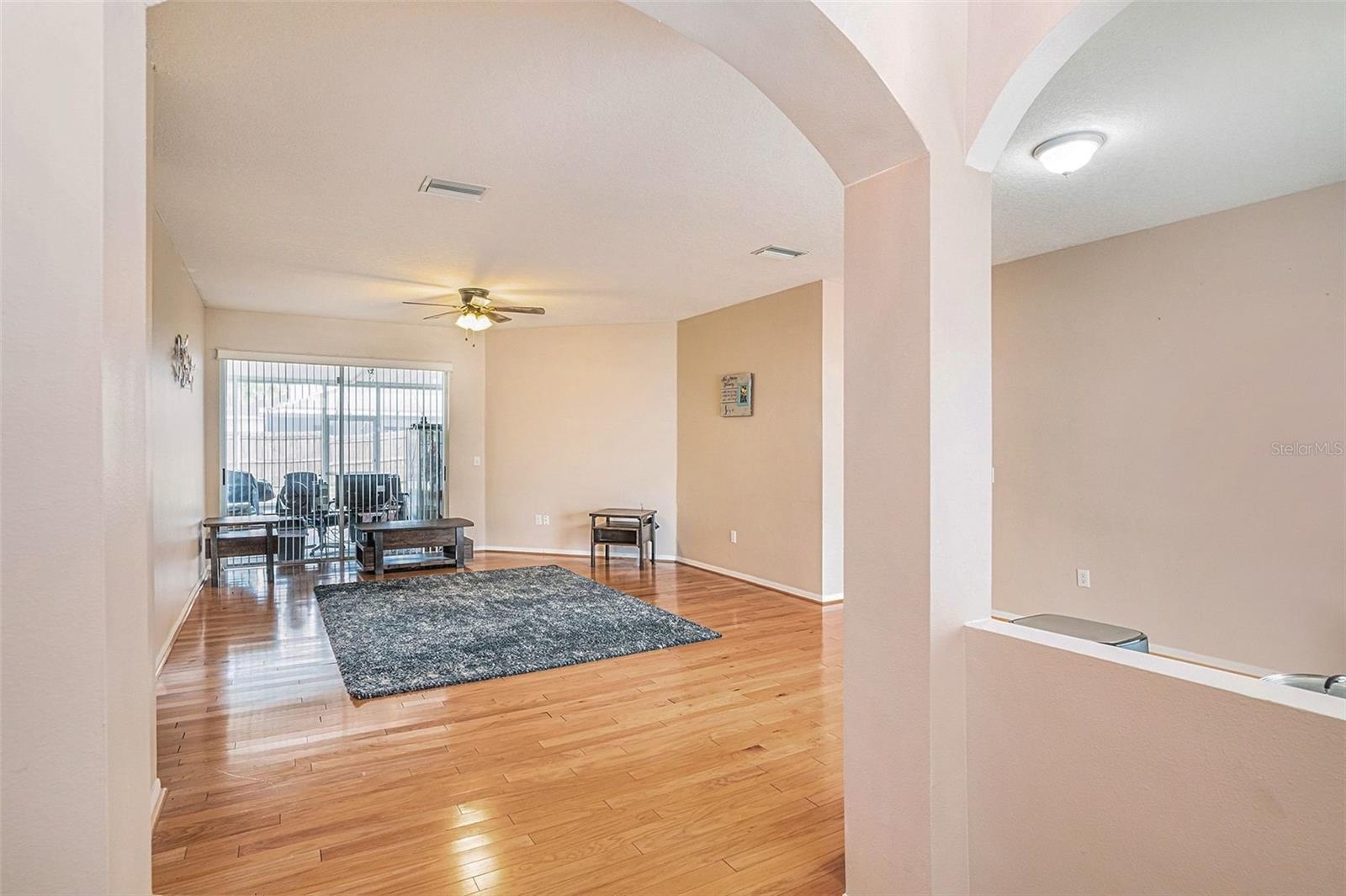 CLUBHOUSE ESTATES AT SUMMERFIE - Residential