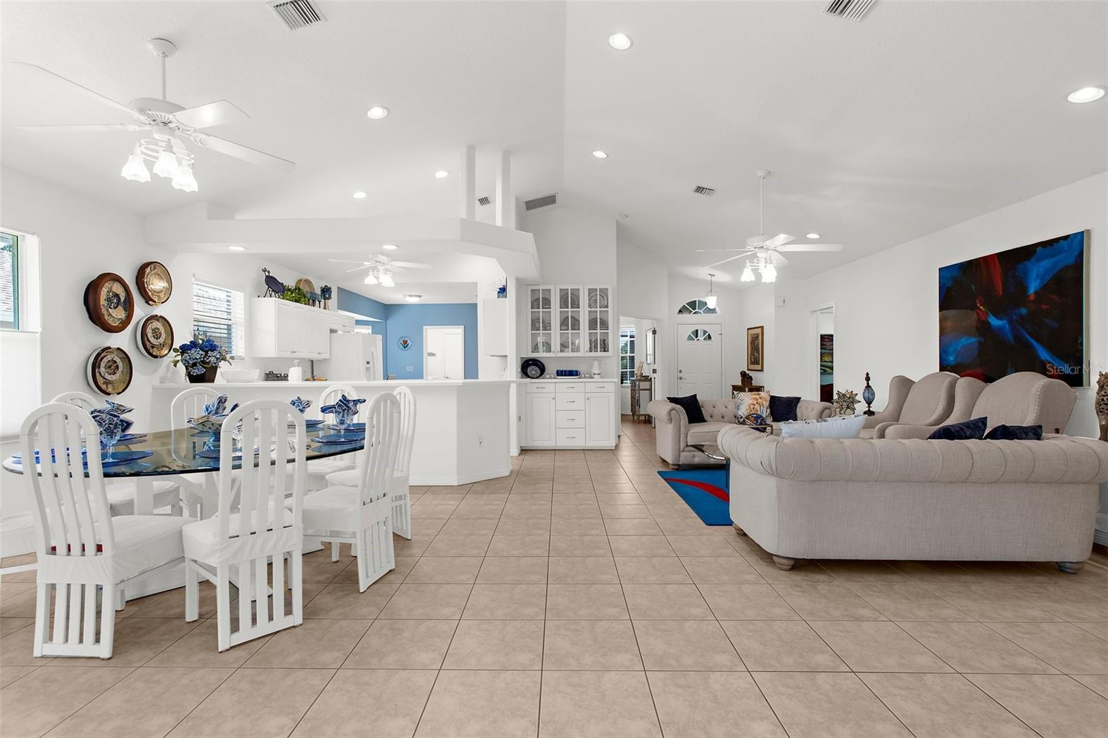 VENICE PALMS PH 1 - Residential