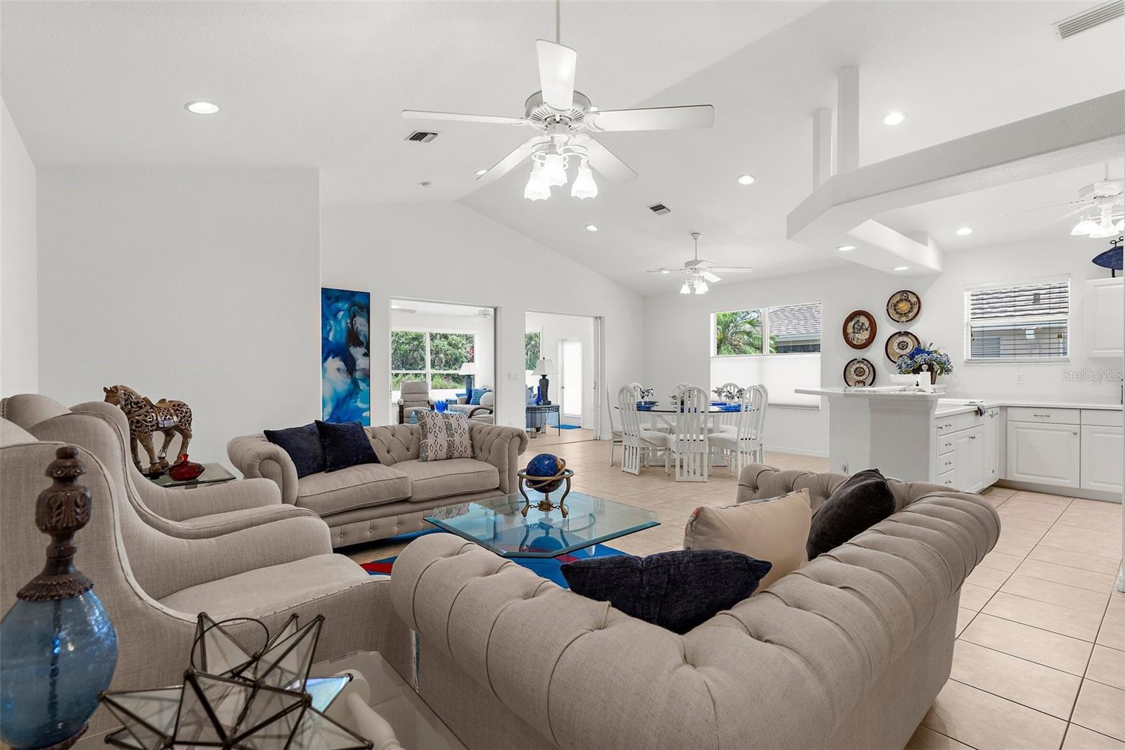 VENICE PALMS PH 1 - Residential