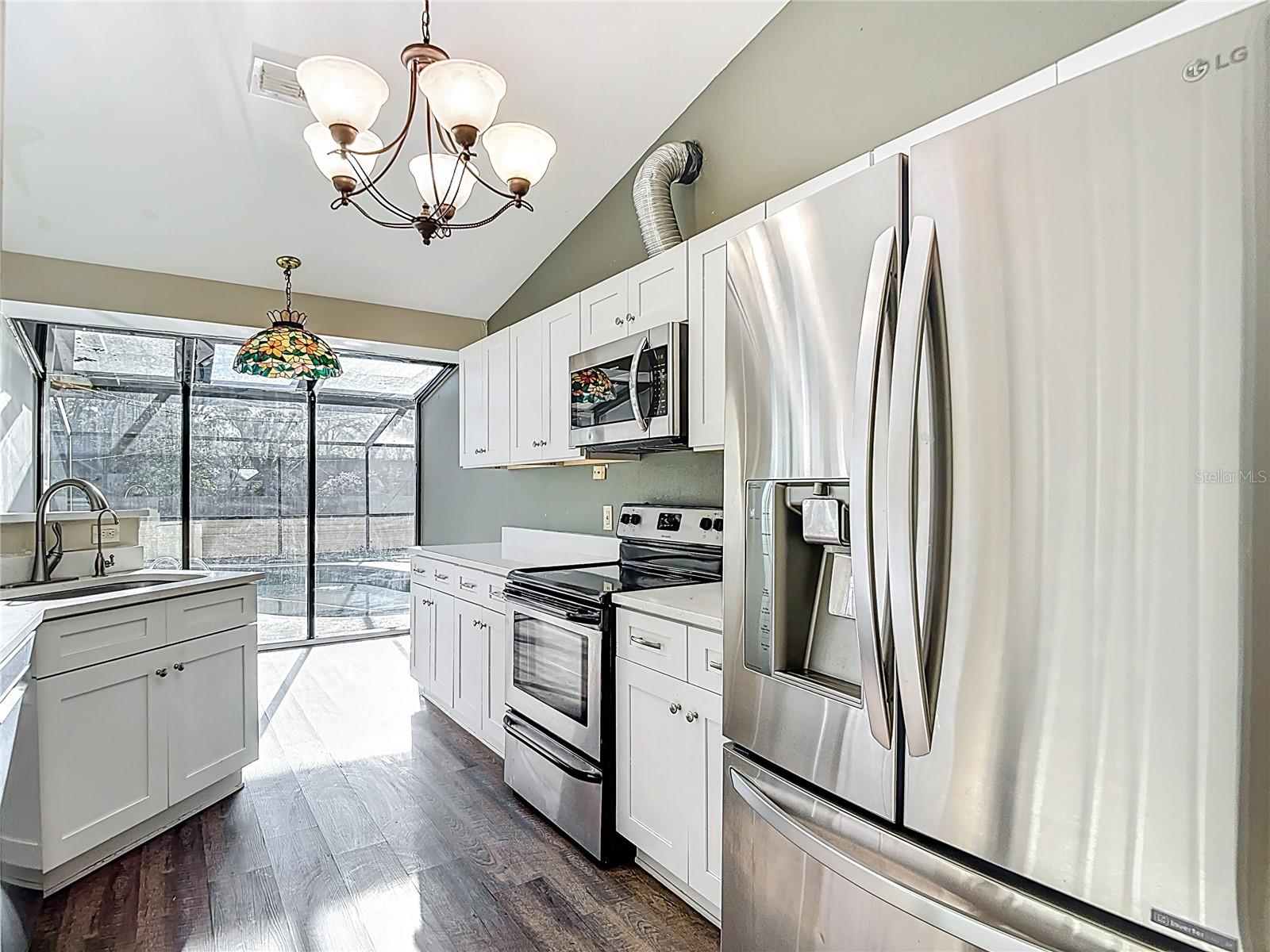 TURTLE LAKES - Residential