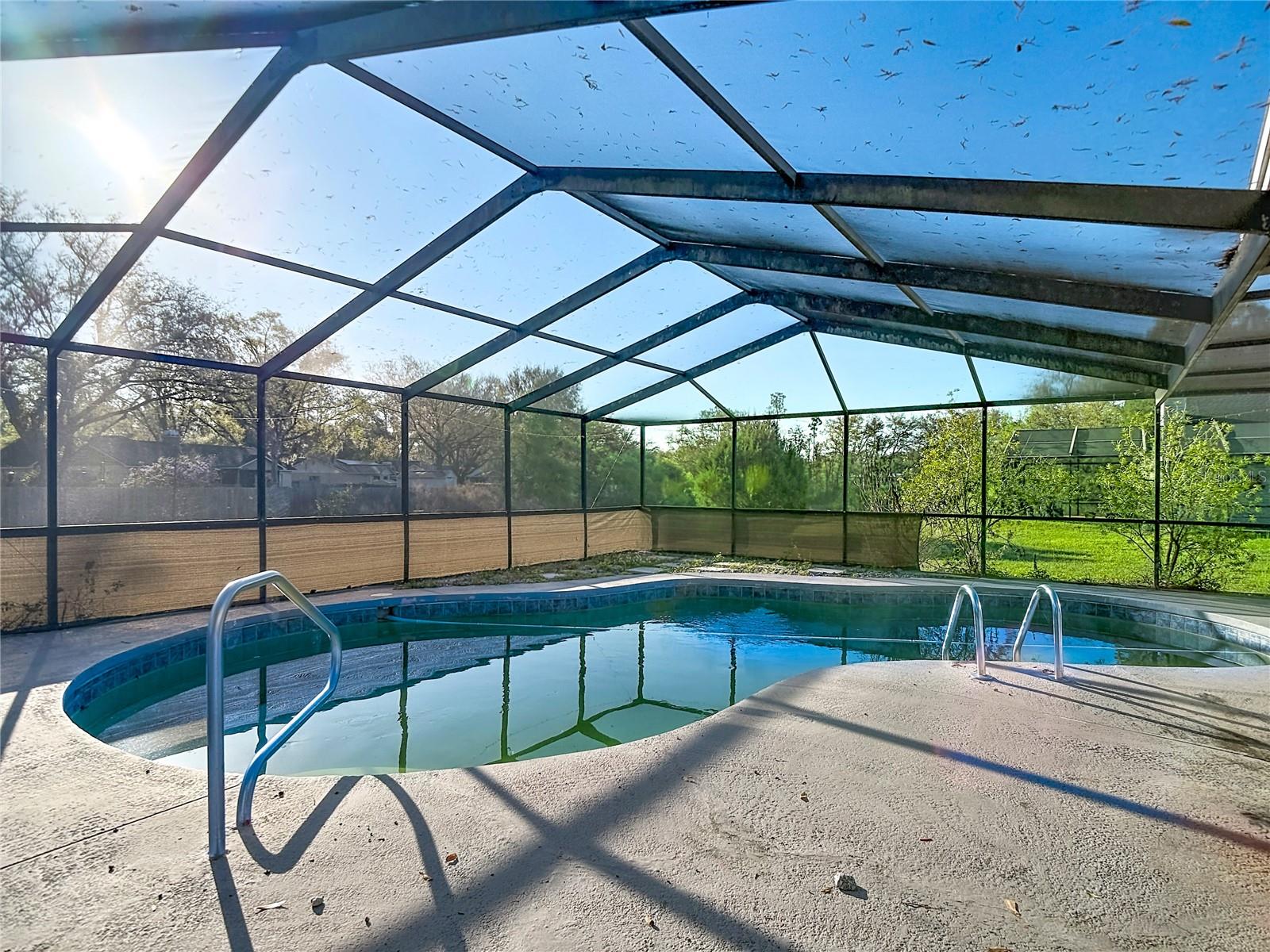 TURTLE LAKES - Residential