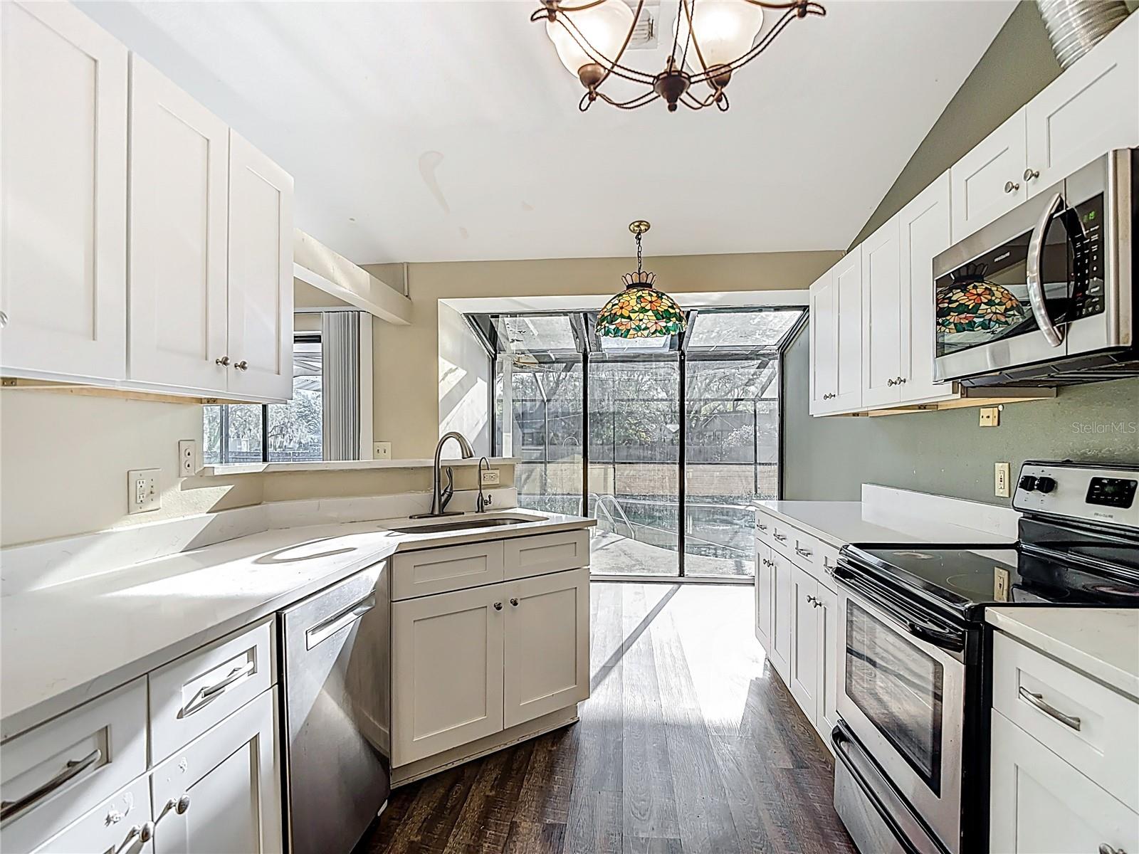 TURTLE LAKES - Residential