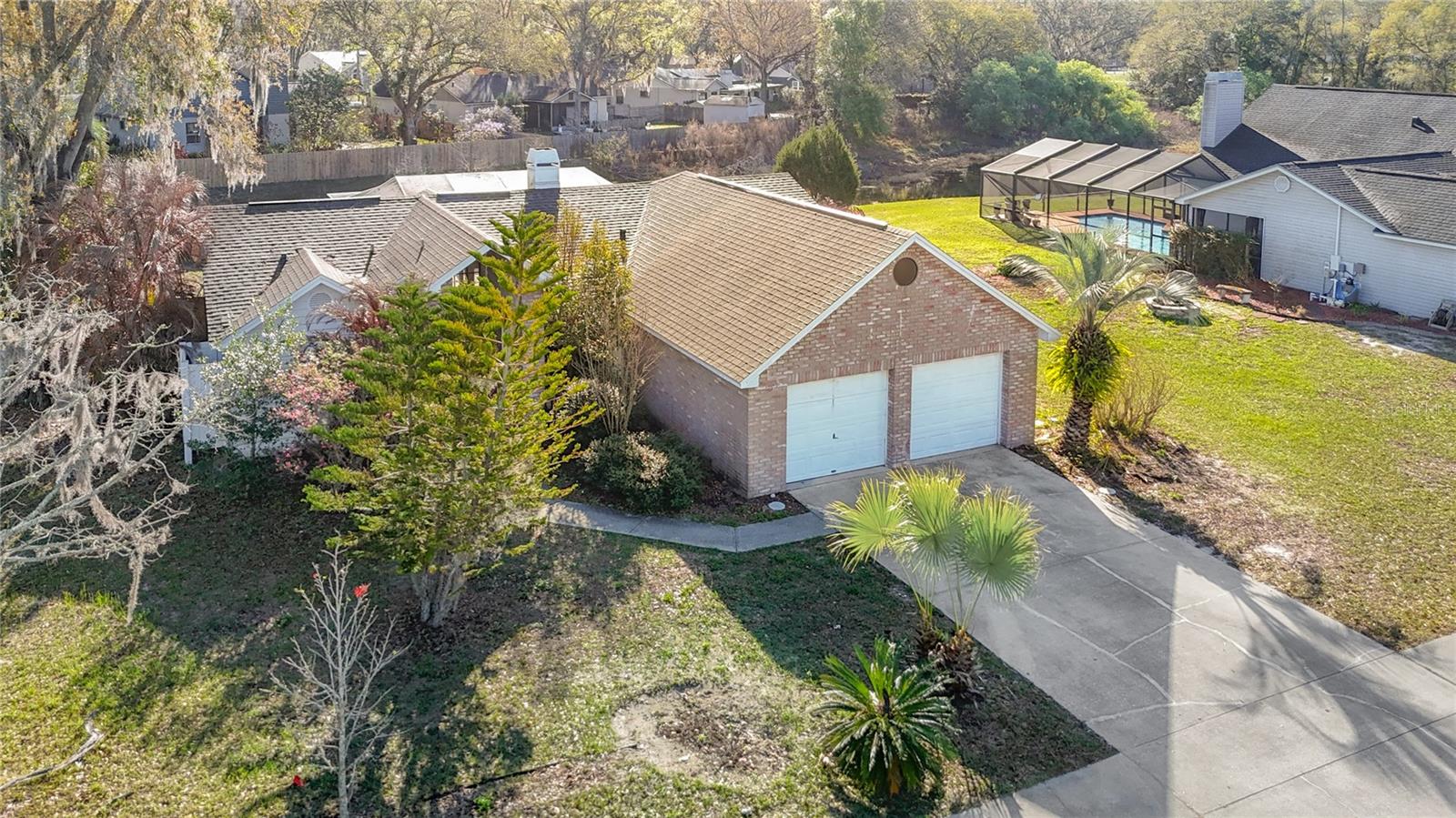 TURTLE LAKES - Residential