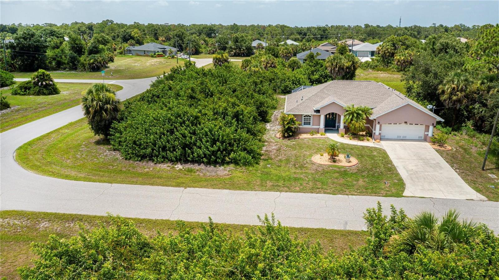 121 RED CEDAR PARK, ROTONDA WEST, FL, 33947 4 121 RED CEDAR PARK