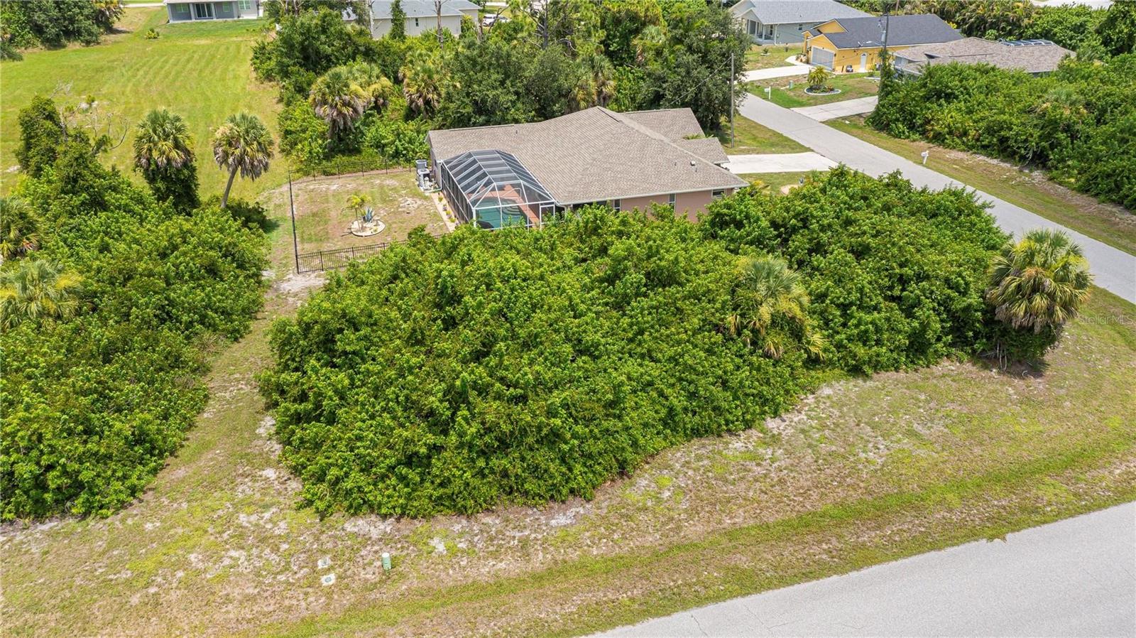 121 RED CEDAR PARK, ROTONDA WEST, FL, 33947 1 121 RED CEDAR PARK