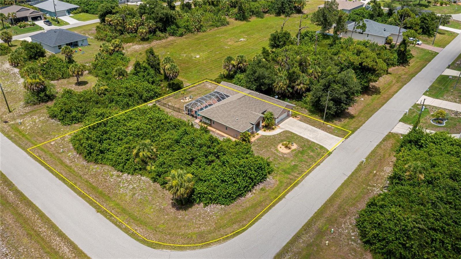 121 RED CEDAR PARK, ROTONDA WEST, FL, 33947 3 121 RED CEDAR PARK
