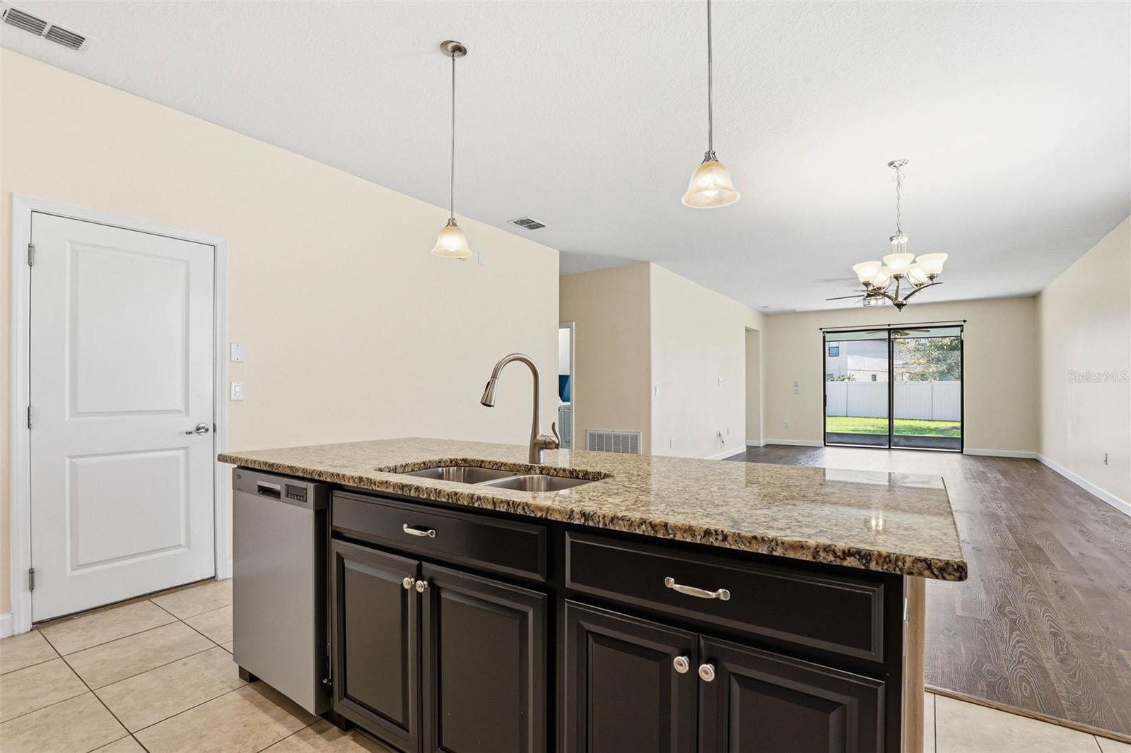 CONNERTON VILLAGE 2 PRCL 213 PH 1C - Residential