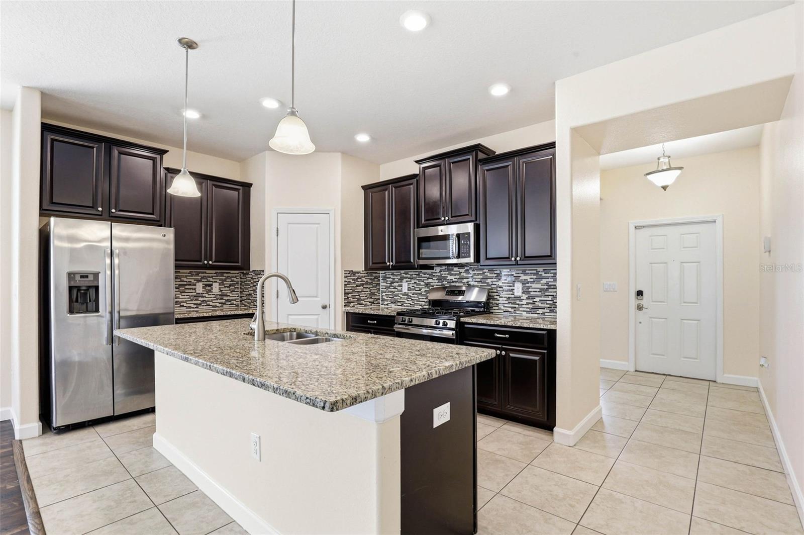 CONNERTON VILLAGE 2 PRCL 213 PH 1C - Residential