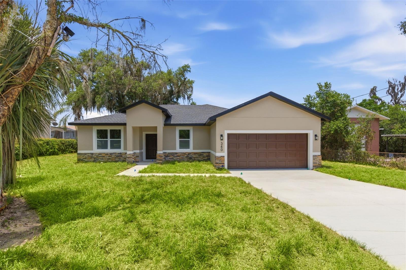 340 W GRAHAM PARK DR