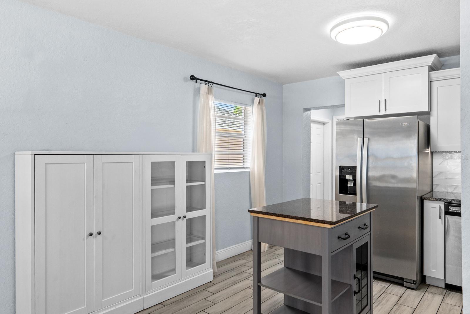 INTERBAY - Residential