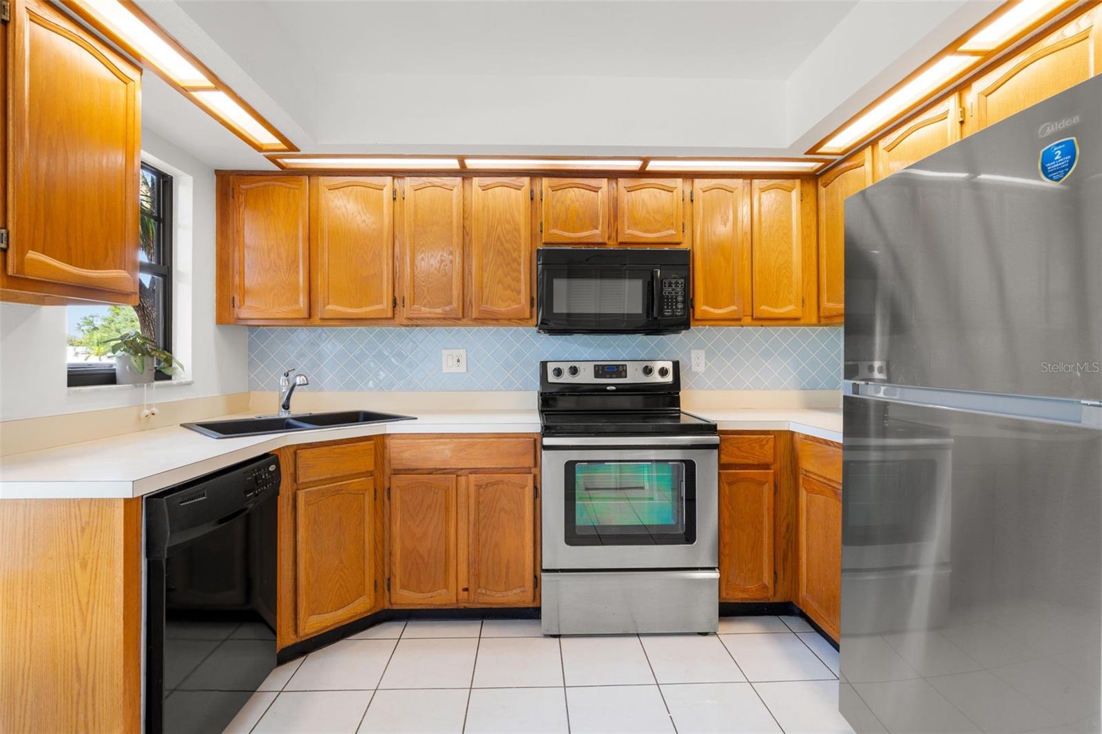 2668 BENTLEY DRIVE