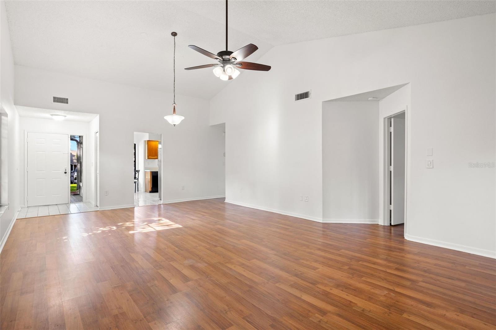 2668 BENTLEY DRIVE